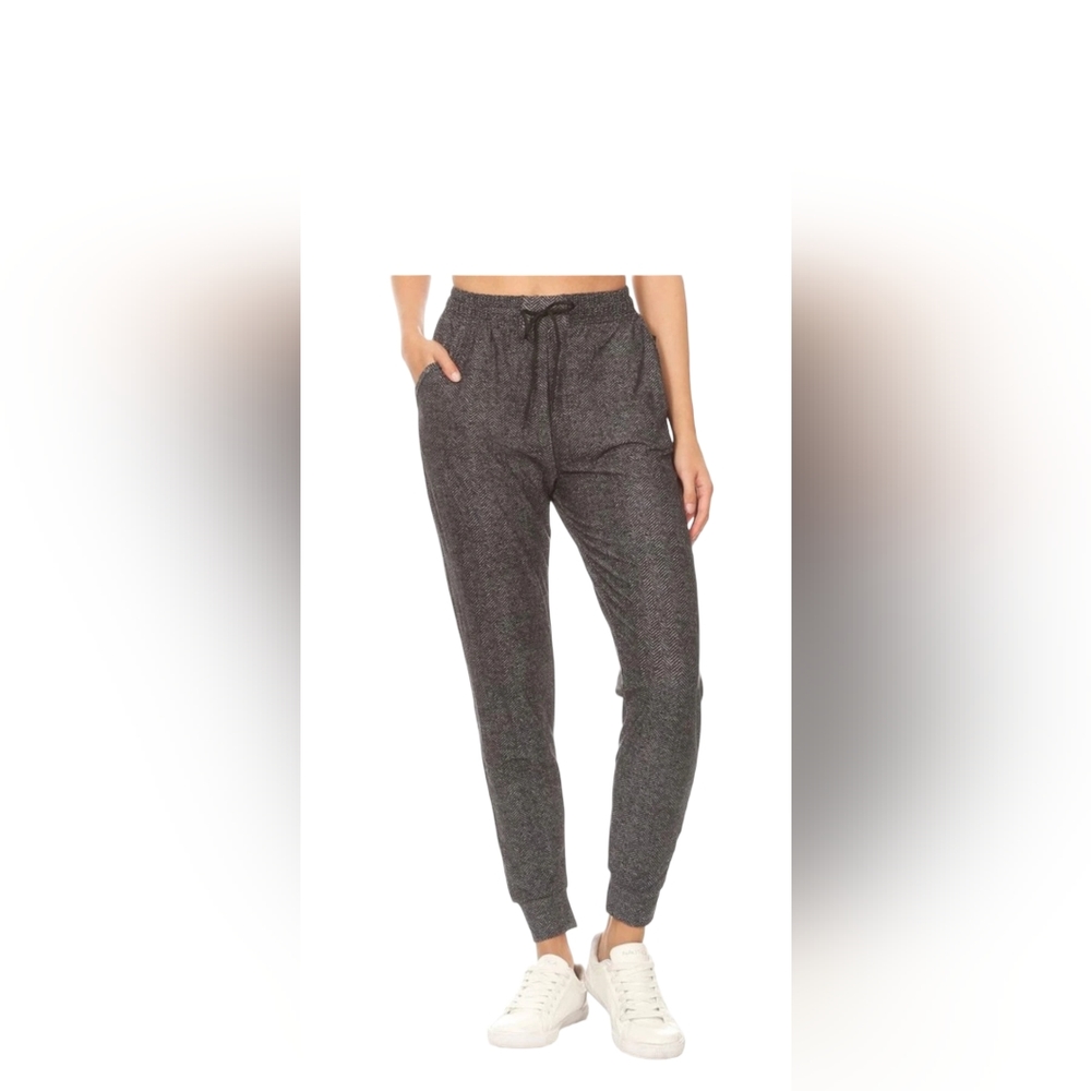Chevron Print Black and Gray Joggers